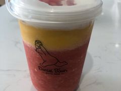 霓虹-丹礼糖甜品