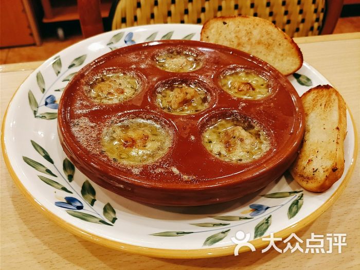 萨莉亚(百联真光路店)-蒜香蜗牛加面包图片-上海美食-大众点评网