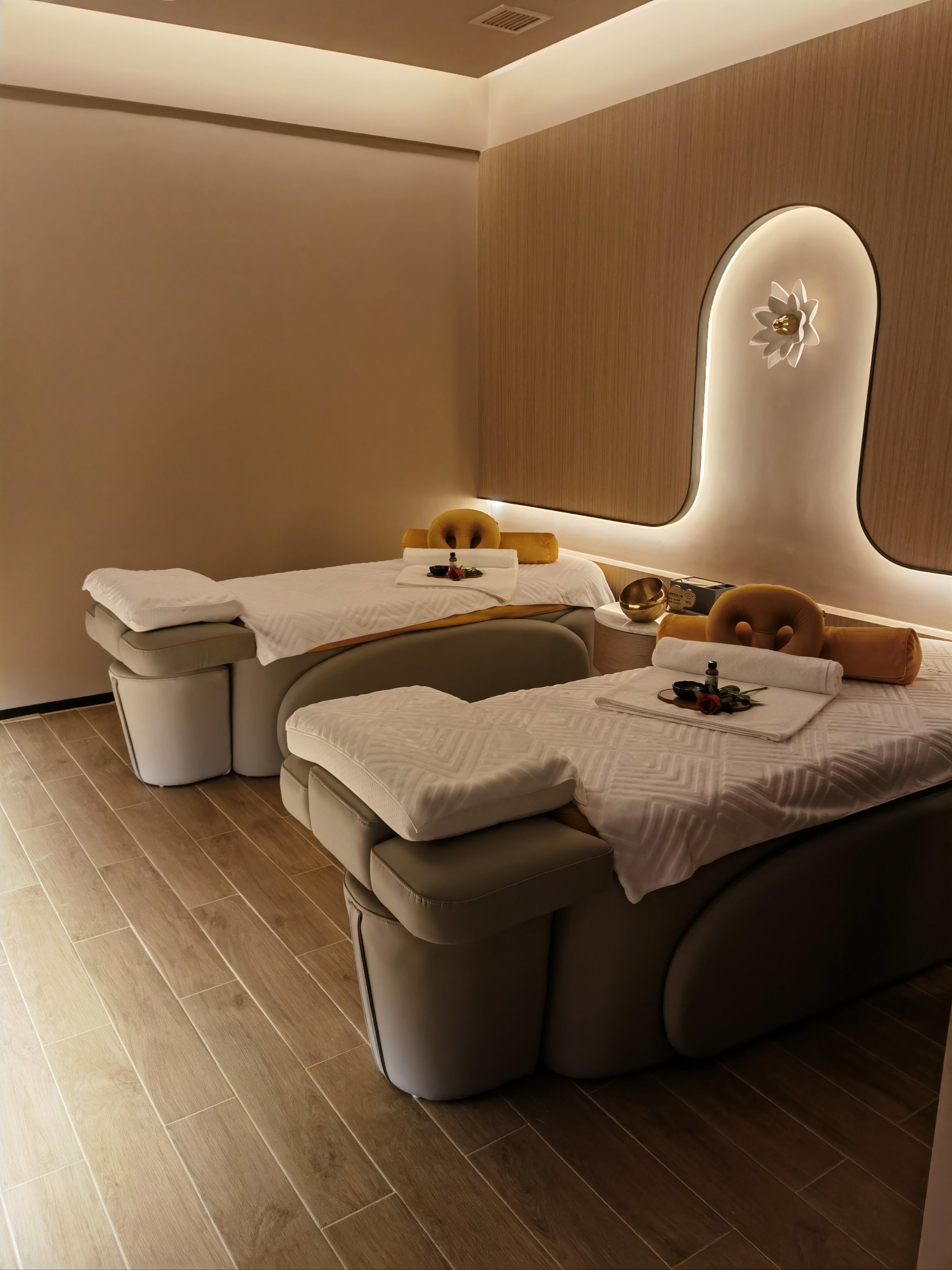 古月兰亭汤泉足道spa会所