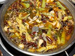 -小饕荟雅安贡椒鱼鲜馆(广福桥店)
