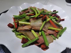 蒜台炒腊肉-南庄酒家·海鲜粤菜·25年老字号(环城南路店)