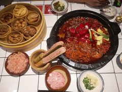 -卤校长老火锅(杨家坪直营店)