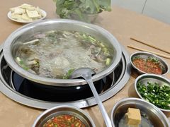-黑竹沟新场牛肉火锅