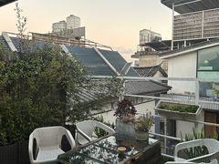 -唐咖精品咖啡(大理古城手冲店)