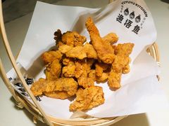 -渔语鱼酸菜鱼新川菜(来福士店)
