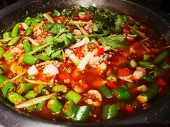 -兔行天下-鸿鹤鲜锅兔(中海国际店)