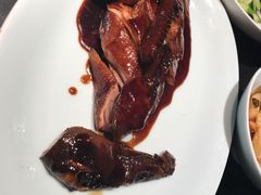 老头儿卤鸭（半只）-老头儿油爆虾·1987杭州烟火味(湖滨银泰in77D区店)