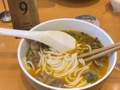 -三千粉牛肉米粉(来客茂店)