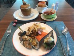 -济南香格里拉·咖啡泉自助餐厅