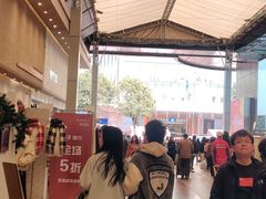 -广州壹马服装广场