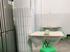-洪霞餐馆