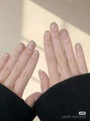 -星辰·新中式美甲美睫工作室