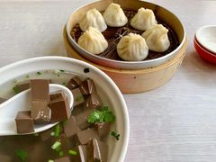 -珊珊小笼馆(仙霞路店)