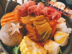海鲜肥牛泡菜锅-仙隐小鹿料理食堂(沙市人信汇店)