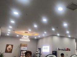 点击看大图 -藤野造型烫染·漂发