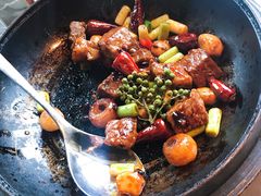 石锅花椒牛小排-新荣记(BFC外滩金融中心店)
