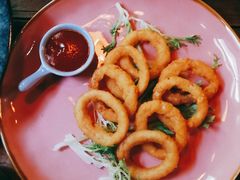 -SISTERS BAR RESTAURANT川意酒馆(嘉善老市H楼店)