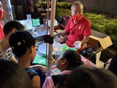 -詹爷爷乌节路街头冰淇淋