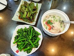 姜蓉炒芥兰-红星光发煲仔饭(文海店)