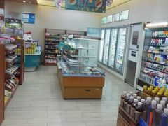 -全家便利店(四平路六店)