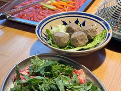 -洱火云南酸菜牛肉火锅(石景山当代商城店)