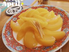 -毛辣果·贵州红酸汤牛肉火锅(西单店)