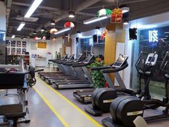 器械区-每刻健身工作室(西直门店)