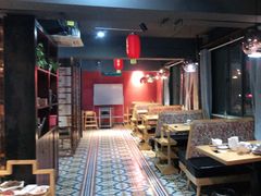 大堂-丽清大别山鹅火锅(潜山路店)