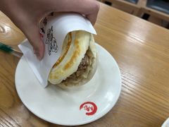 -东关吉祥西安腊汁肉夹馍(健德门店)