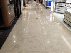 -王府井百货(中州中路店)
