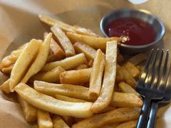 -J Create城市露营咖啡·简餐·宠物(上海动物园店)