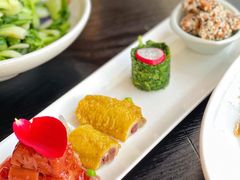 龙井三品-柒园·三十年创意杭帮菜(龙湖滨江天街店)