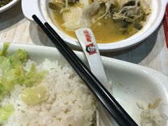 -南城香·饭香串香馄饨香(青年路店)