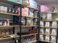 -佳雯宠物医院·皮肤科·内外科(春晓路分院)