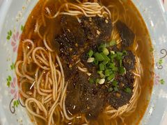 -进哥湖南津市牛肉粉店(下沙店)