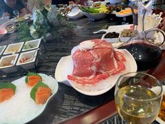 -大渔小鲜火锅店