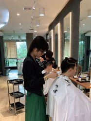 -意廊 Hair Salon