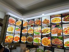-老码头黑皮肘子锅包肉熏酱水饺(文政街店)