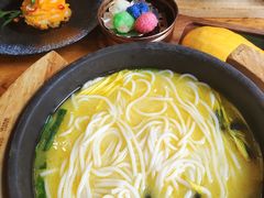 -桥香园过桥米线(国贸店)