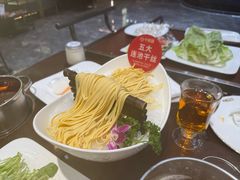 -牛鼎盛新疆雪花鲜牛火锅(武夷绿洲 店)