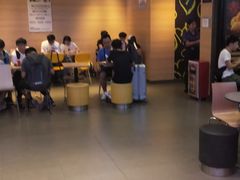 -麦当劳(中二横路店)