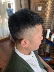 -发饰美男士增发补发假发定制店