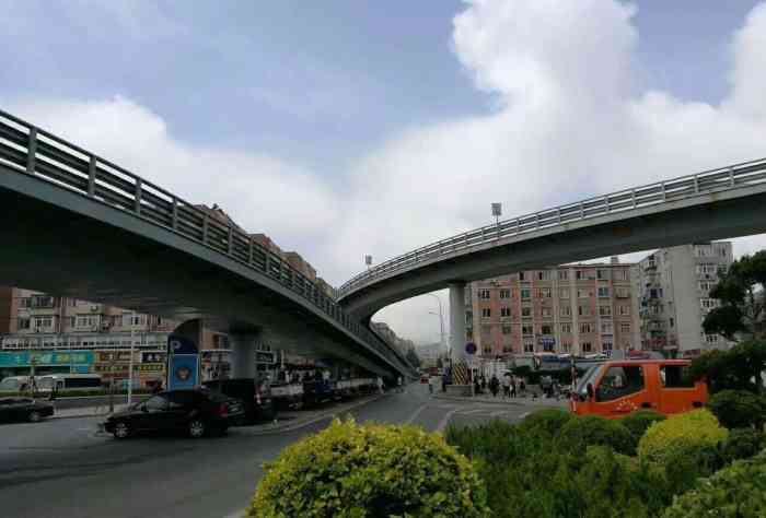 桃源桥-"桃源桥也可以点评!经常来回穿梭,不过近."-大众点评移动版