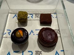 -AZUR聚(香格里拉饭店)