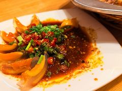 -兔行天下-鸿鹤鲜锅兔(中海国际店)