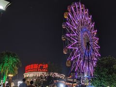 -百联奥特莱斯广场(武汉盘龙店)