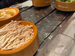 -龍歌自助小火锅(芝罘万达店)