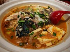 -川流不息·地道川菜·小龙虾(松东路店)