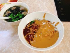 -华威达牛庄(黄埔大道西店)