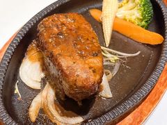 -塔道斯西餐厅(中央大街店)